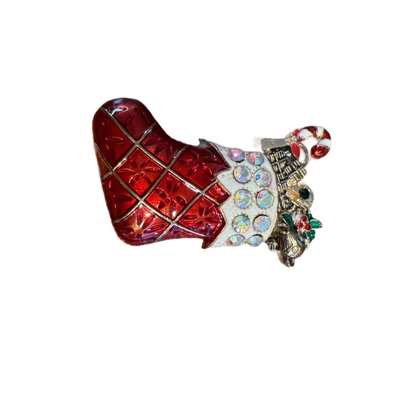 CHRISTMAS STOCKING PIN Brooch. Enamel w brilliant sparkling crystals. Make offer - Picture 6 of 7